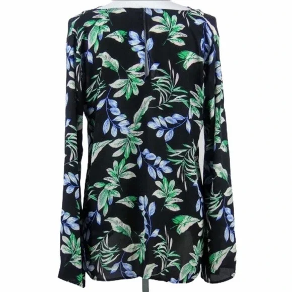 Lush Flowy lightweight Leaf Print Blouse size medium‎  tunic - Picture 3 of 4